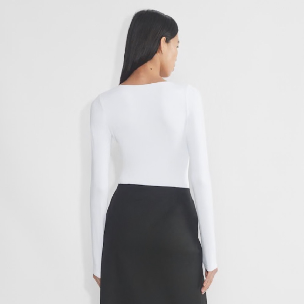 ARITZIA CONTOUR V-NECK LONG SLEEVE BODYSUIT - Picture 2 of 9